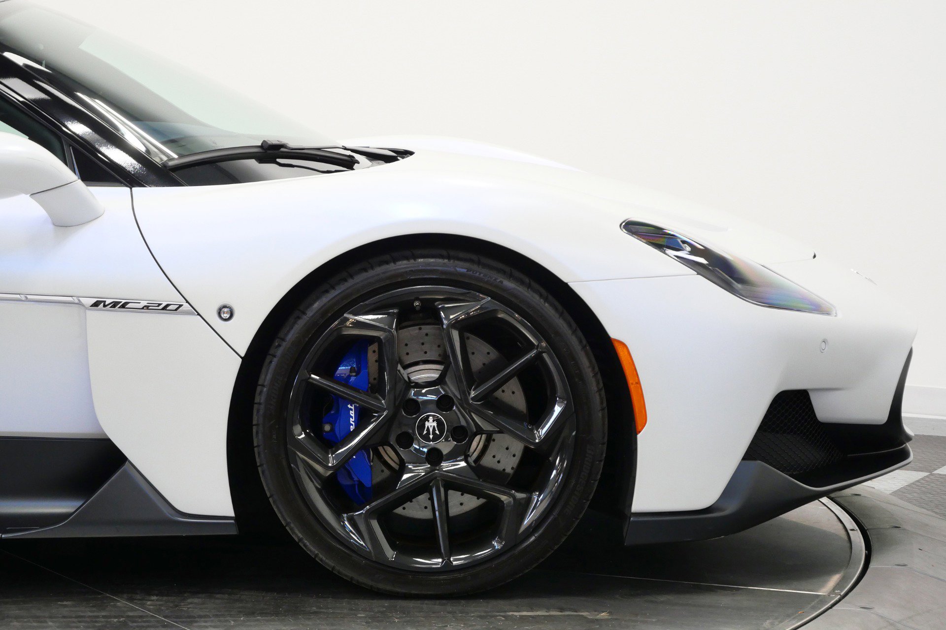 Used 2023 Maserati MC20 Coupe image 47