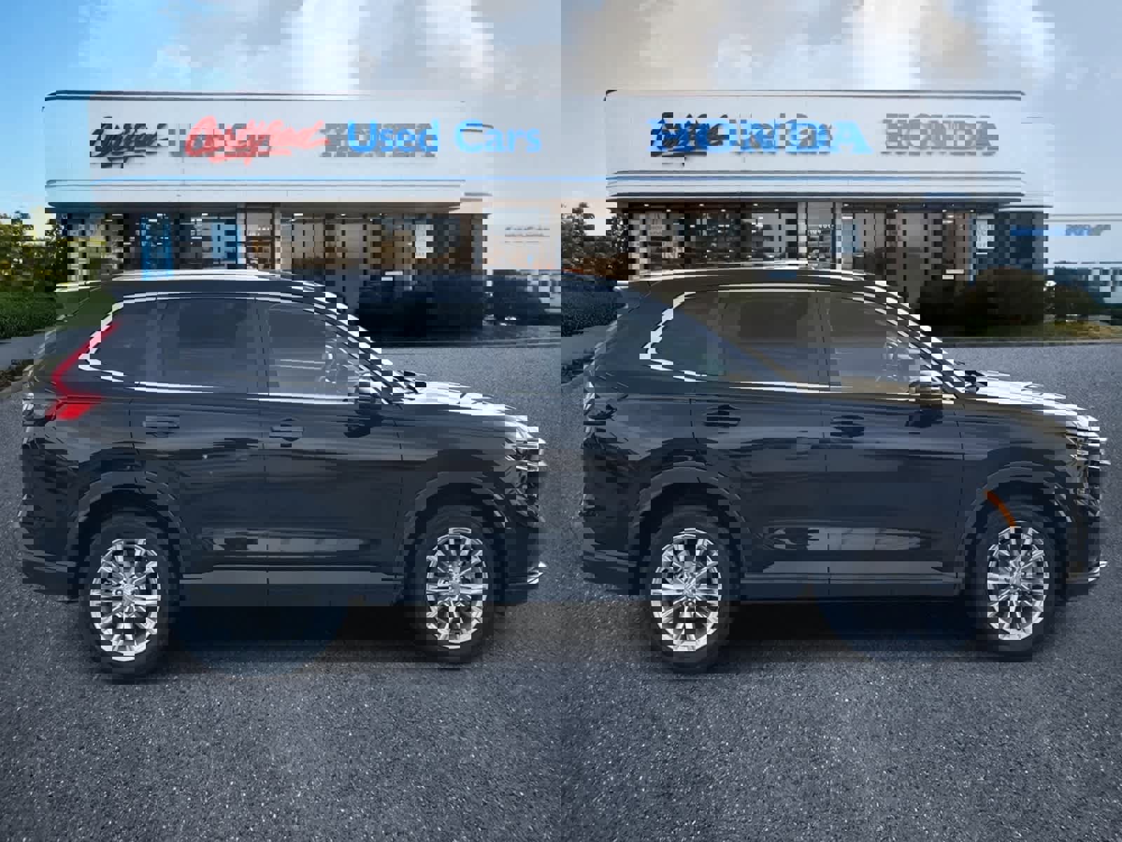 Used 2024 Honda CR-V EX image 6