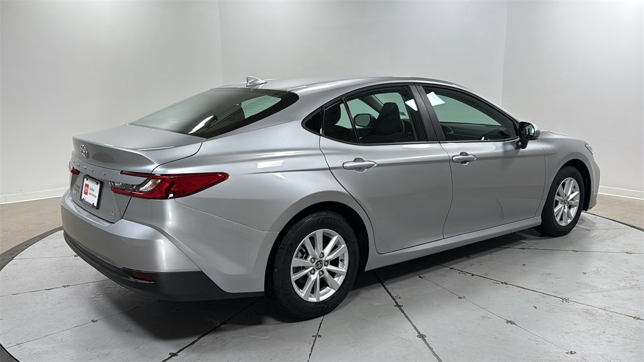 Certified 2025 Toyota Camry LE w/ Convenience Package image 5