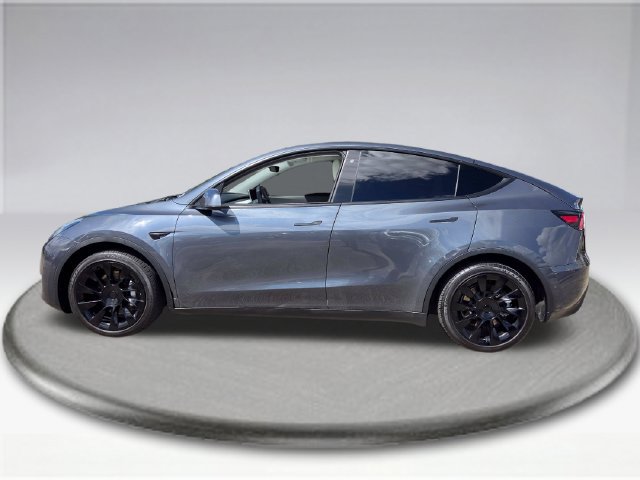 Used 2020 Tesla Model Y Performance AWD/4WD image 16