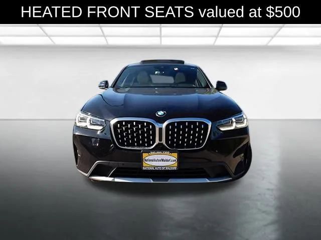 Used 2022 BMW X4 xDrive30i w/ Convenience Package image 3