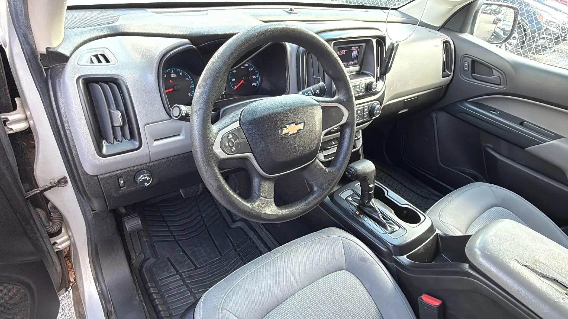 Used 2017 Chevrolet Colorado W/T w/ WT Convenience Package RWD image 28