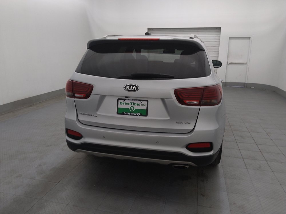 Used 2020 Kia Sorento EX FWD image 7