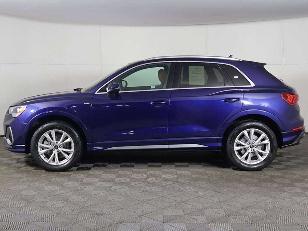 Used 2022 Audi Q3 2.0T Premium w/ Convenience Package image 15