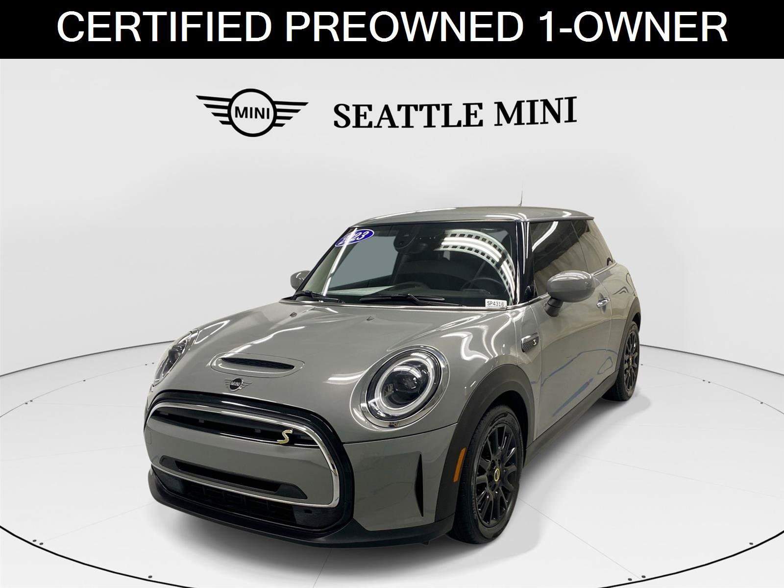 Used 2023 MINI Cooper SE FWD image 1