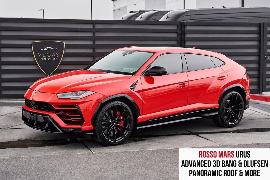 Used 2021 Lamborghini Urus image 1