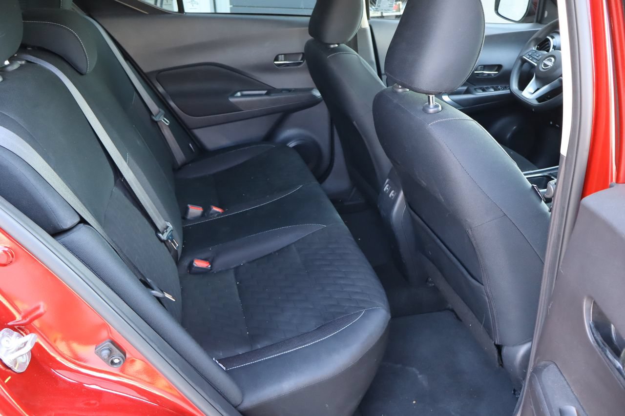 Used 2024 Nissan Kicks SV FWD image 17