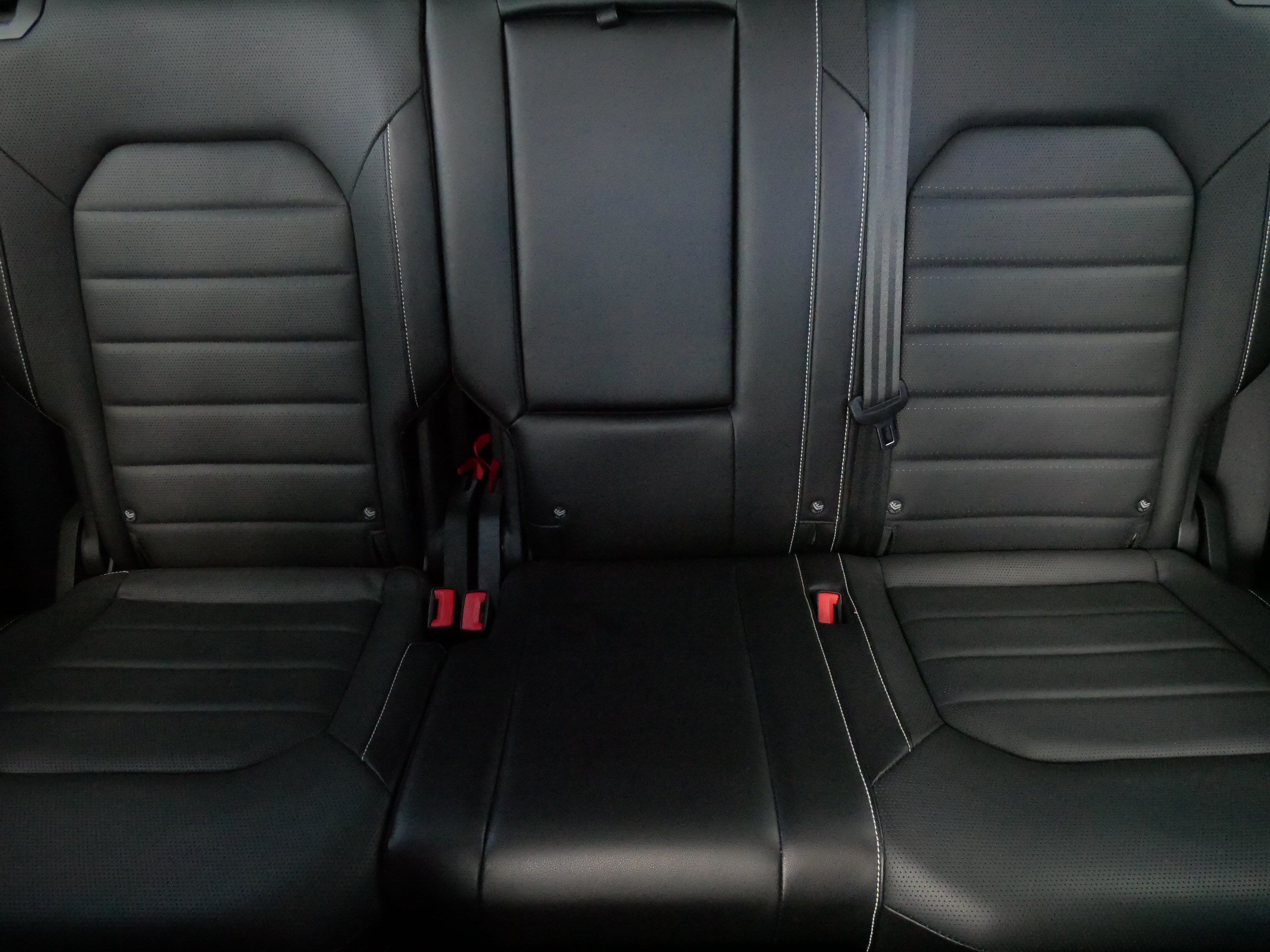 Certified 2024 Volkswagen Atlas SEL AWD/4WD image 13