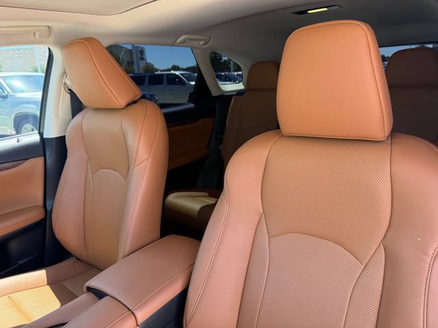 Used 2022 Lexus RX 350L FWD w/ Premium Package image 15
