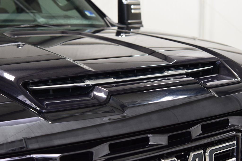 Used 2024 GMC Sierra 2500 Denali Ultimate image 16