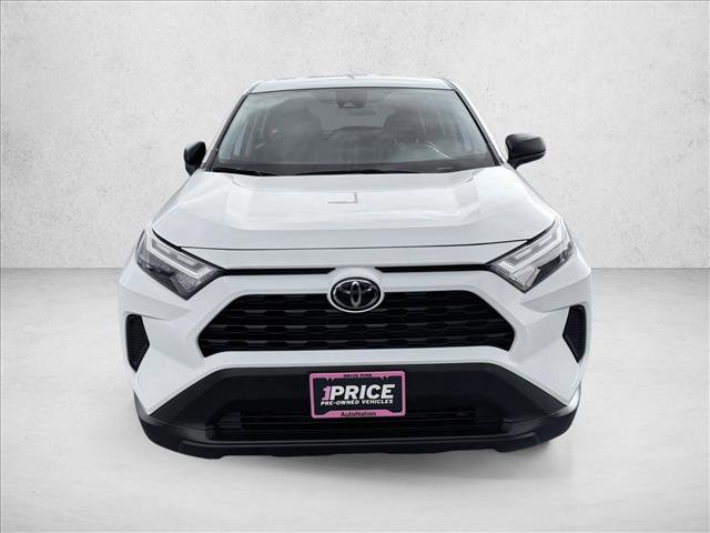 Used 2024 Toyota RAV4 LE video 2