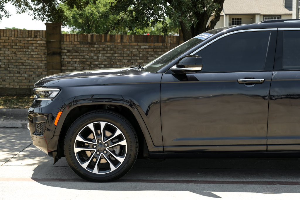Used 2023 Jeep Grand Cherokee L Overland AWD/4WD image 22