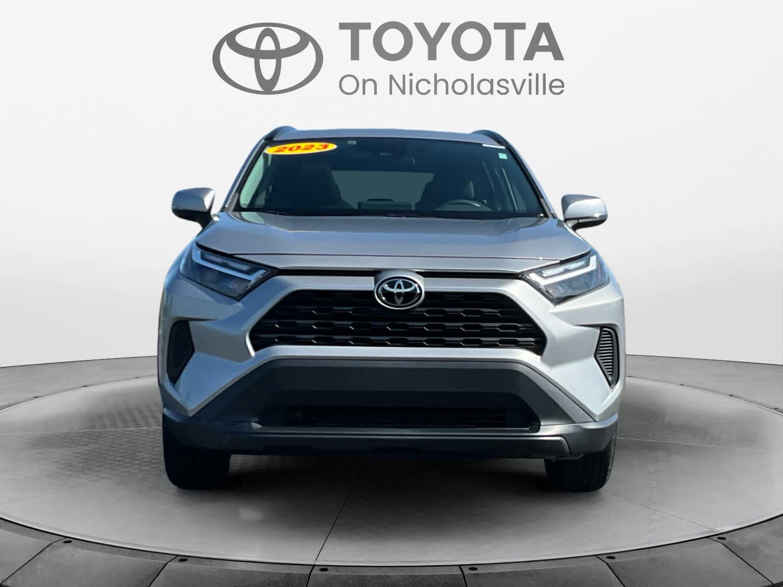 Used 2023 Toyota RAV4 XLE w/ Convenience Package AWD/4WD image 8