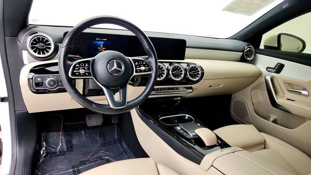 Used 2023 Mercedes-Benz CLA 250 w/ Premium Package image 12