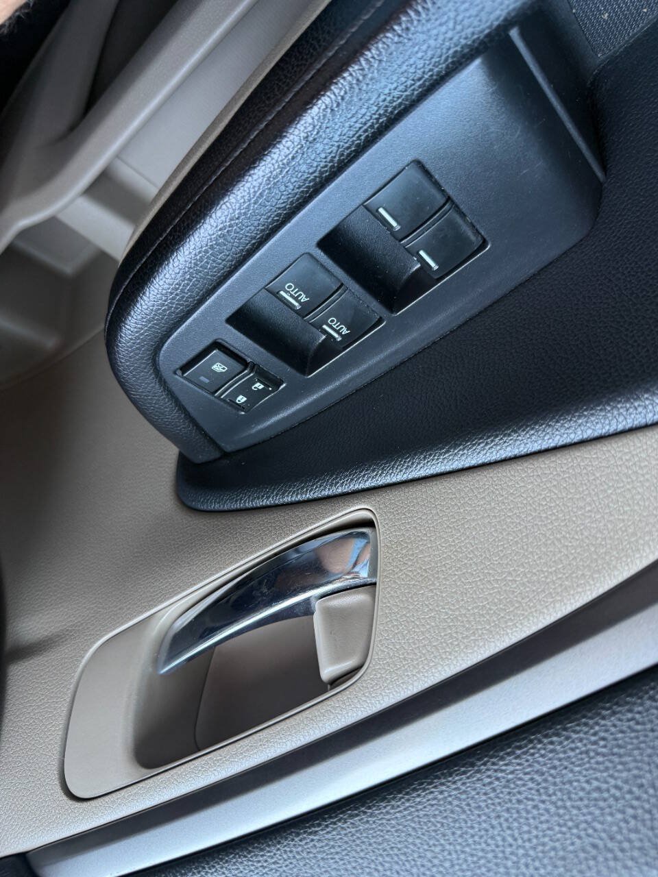 Used 2016 Honda Pilot EX-L image 32