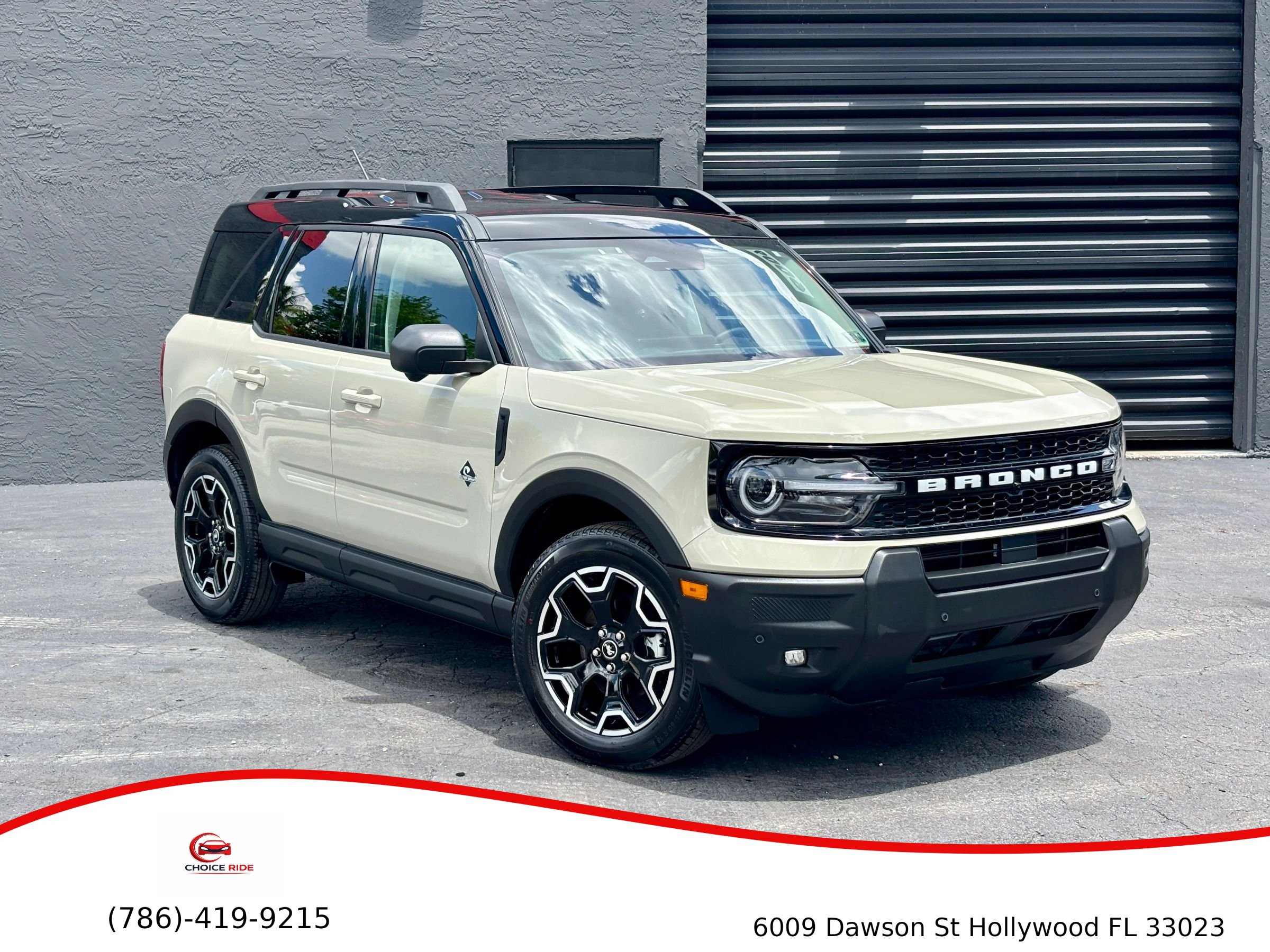 Used 2025 Ford Bronco Sport Outer Banks w/ Outer Banks Tech Package+ AWD/4WD image 1