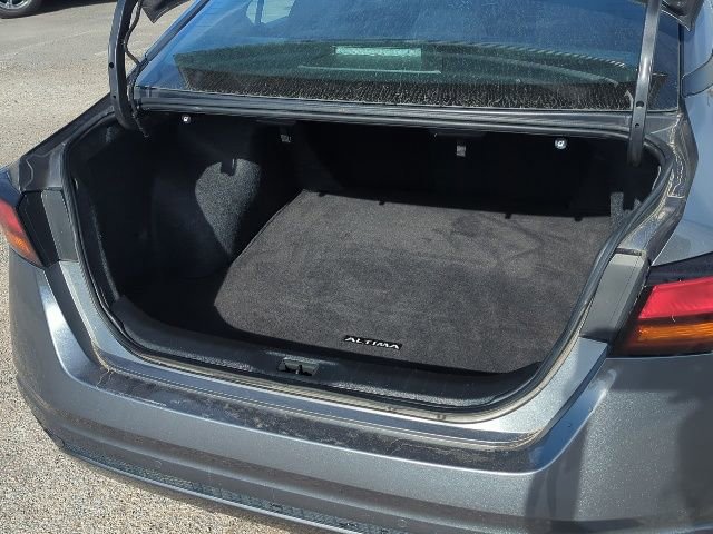 Used 2024 Nissan Altima 2.5 SV image 18