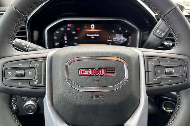 New 2026 GMC Sierra 1500 SLE w/ Preferred Package AWD/4WD image 26