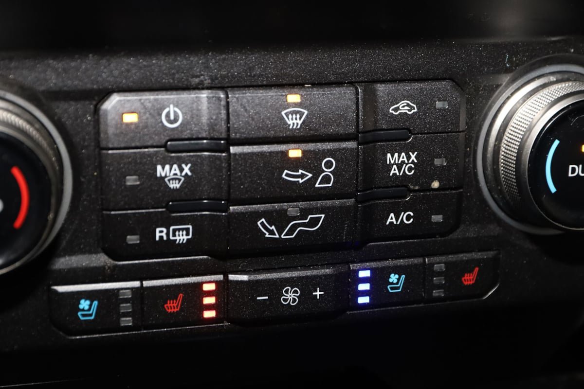 Used 2019 Ford F150 Raptor AWD/4WD image 8