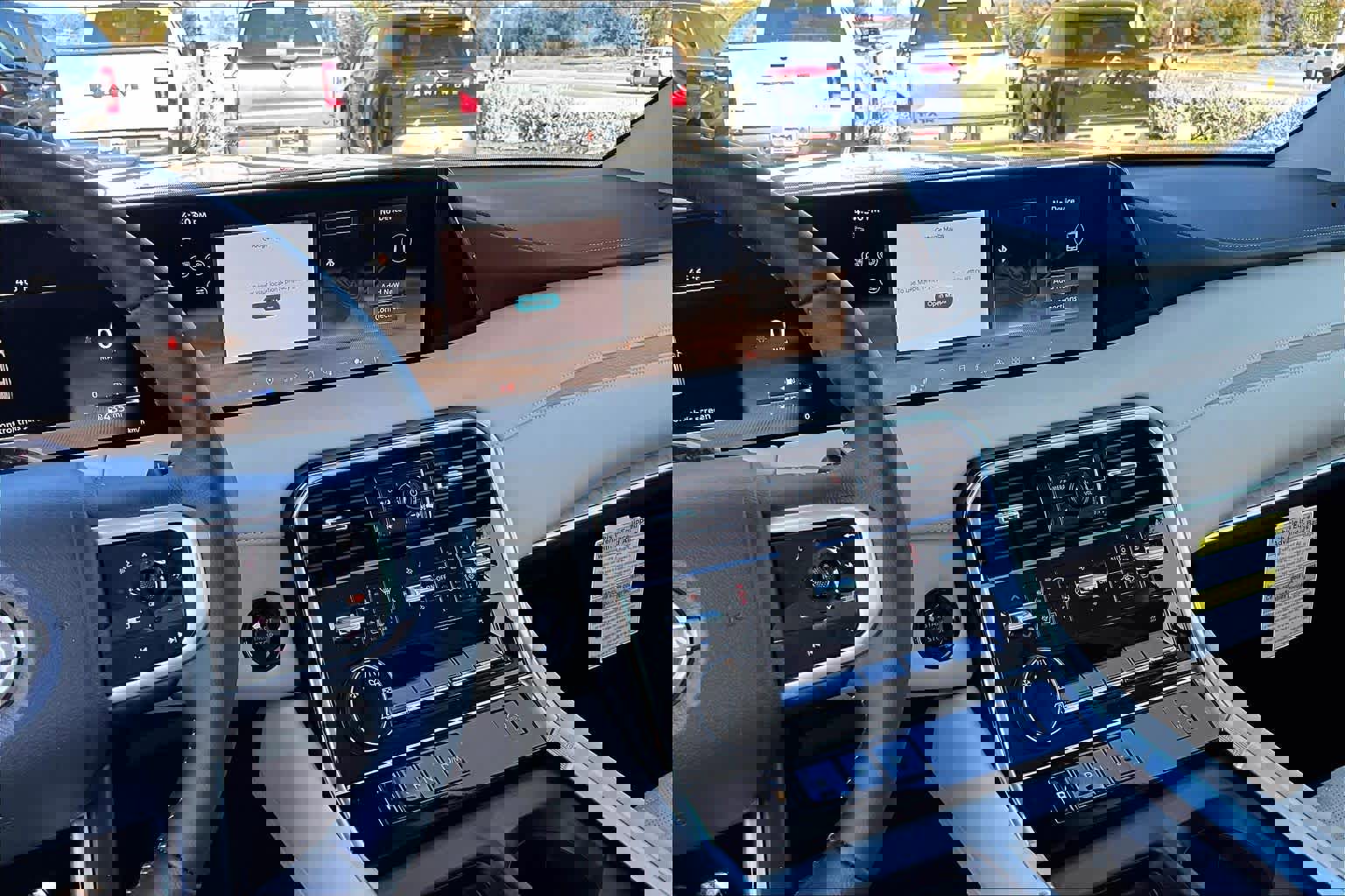 New 2026 Nissan Armada Platinum image 6