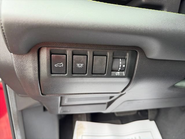 Used 2023 Subaru Ascent Onyx Edition AWD/4WD image 12