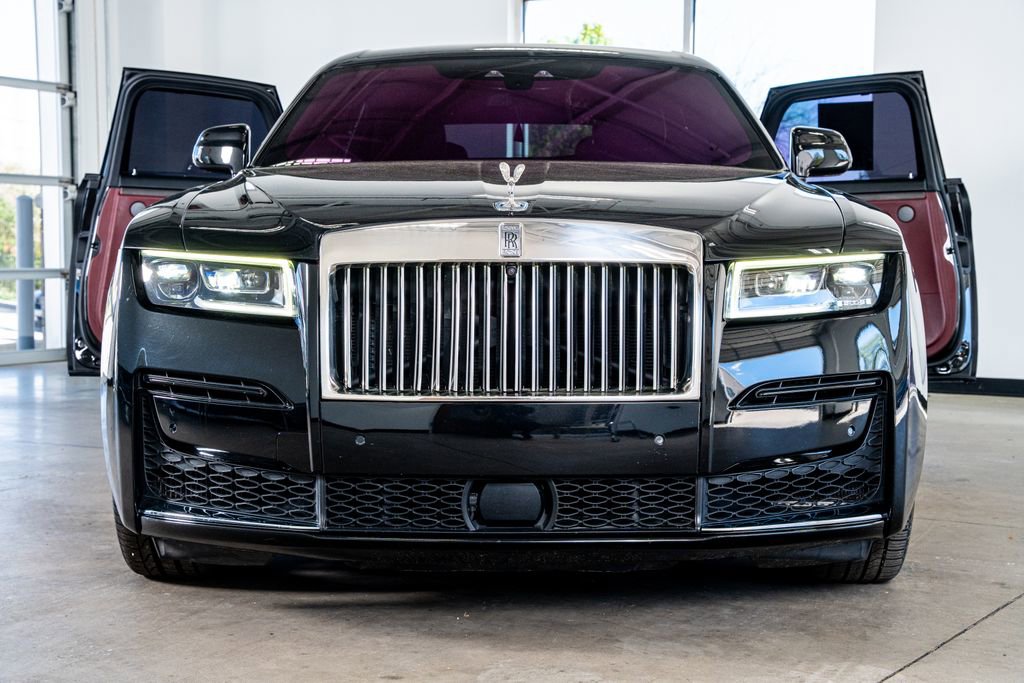 Used 2021 Rolls-Royce Ghost image 3
