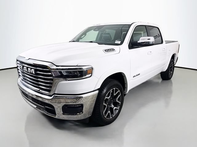 Used 2026 RAM 1500 Laramie AWD/4WD image 3