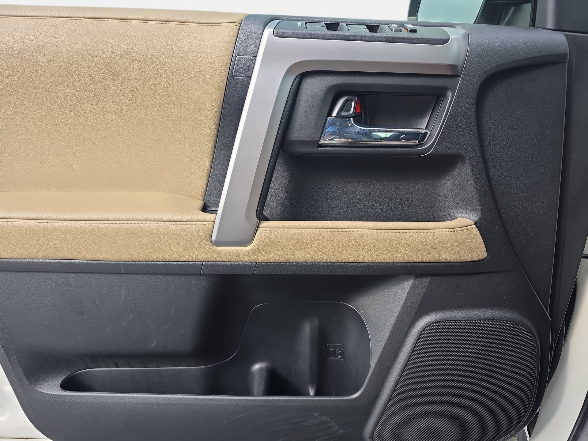 Used 2022 Toyota 4Runner SR5 RWD image 24
