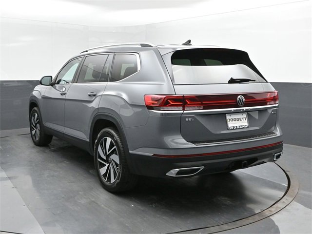 New 2025 Volkswagen Atlas SEL image 8
