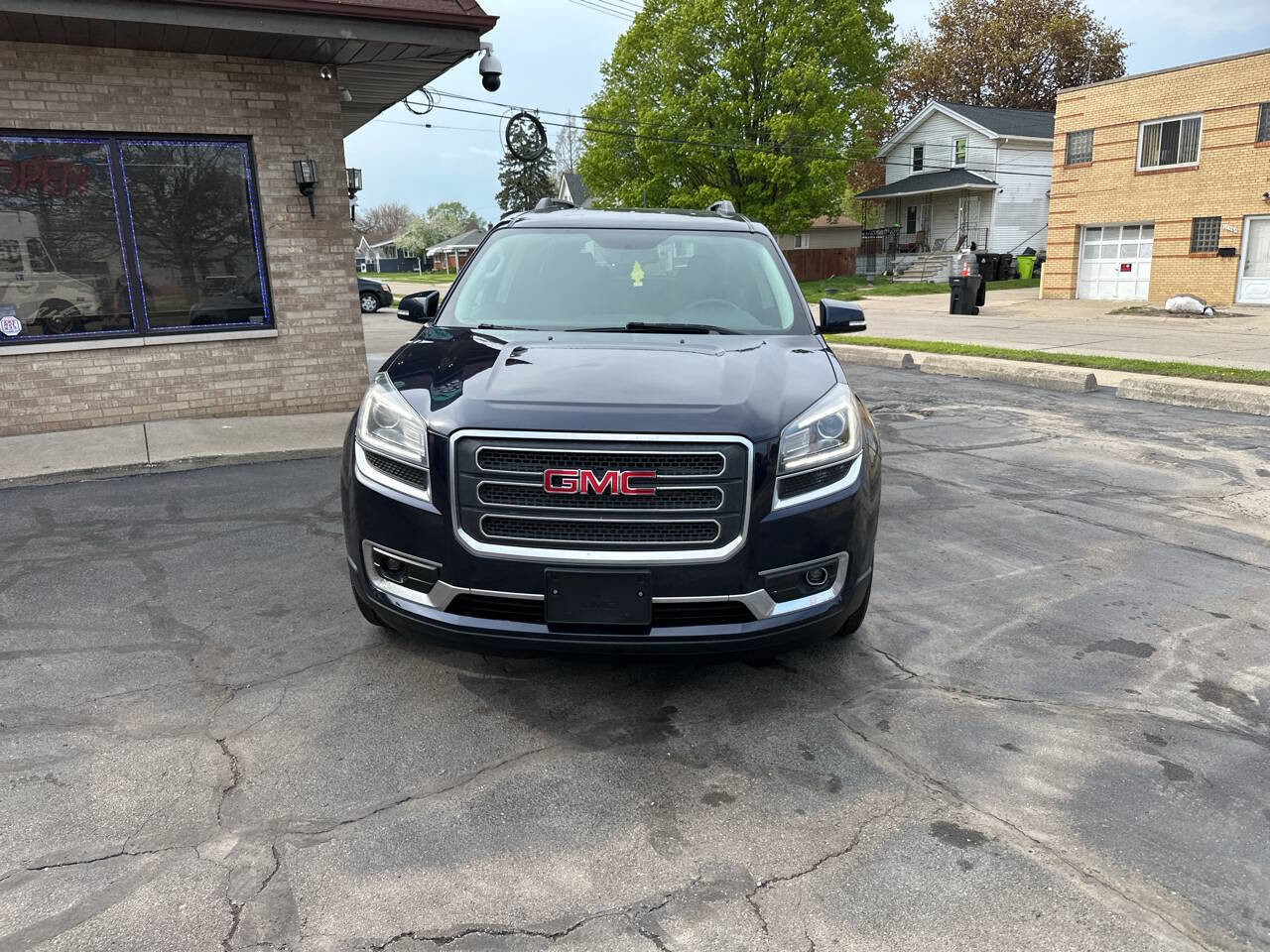 Used 2015 GMC Acadia SLT AWD/4WD image 2