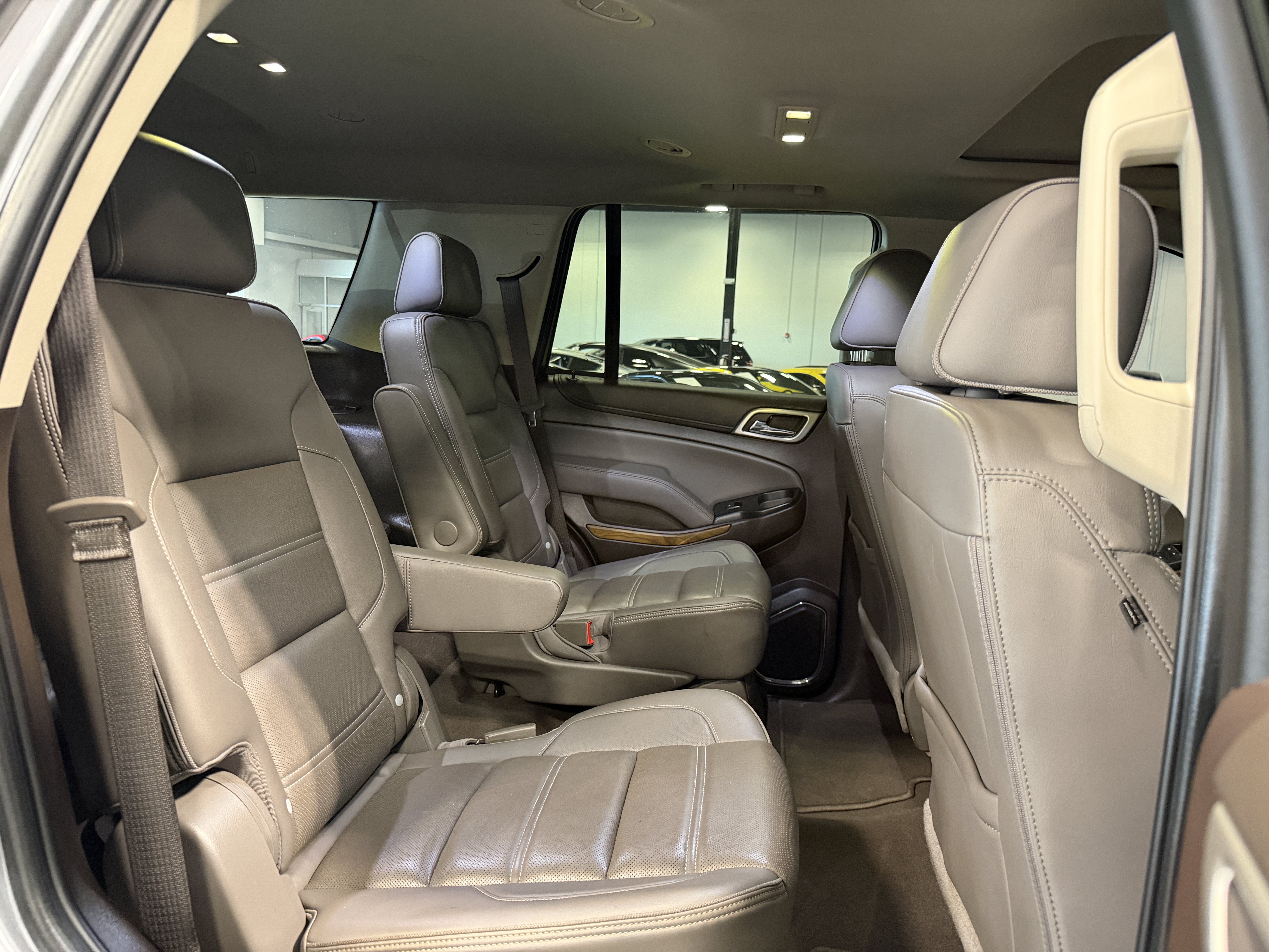 Used 2019 GMC Yukon Denali AWD/4WD image 19
