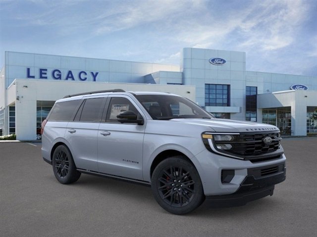 New 2025 Ford Expedition Platinum w/ Stealth Performance Package image 7