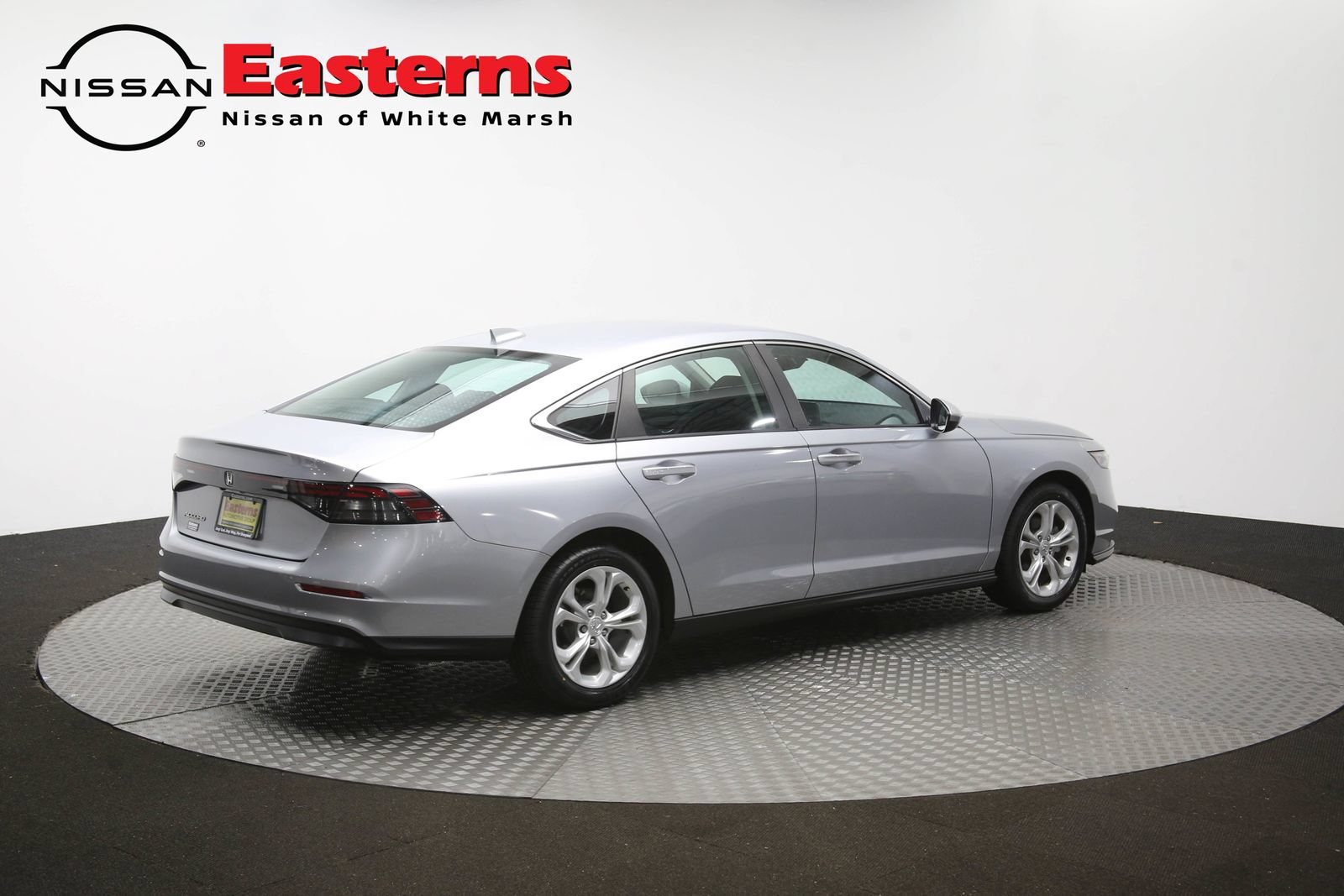 Used 2023 Honda Accord LX image 39