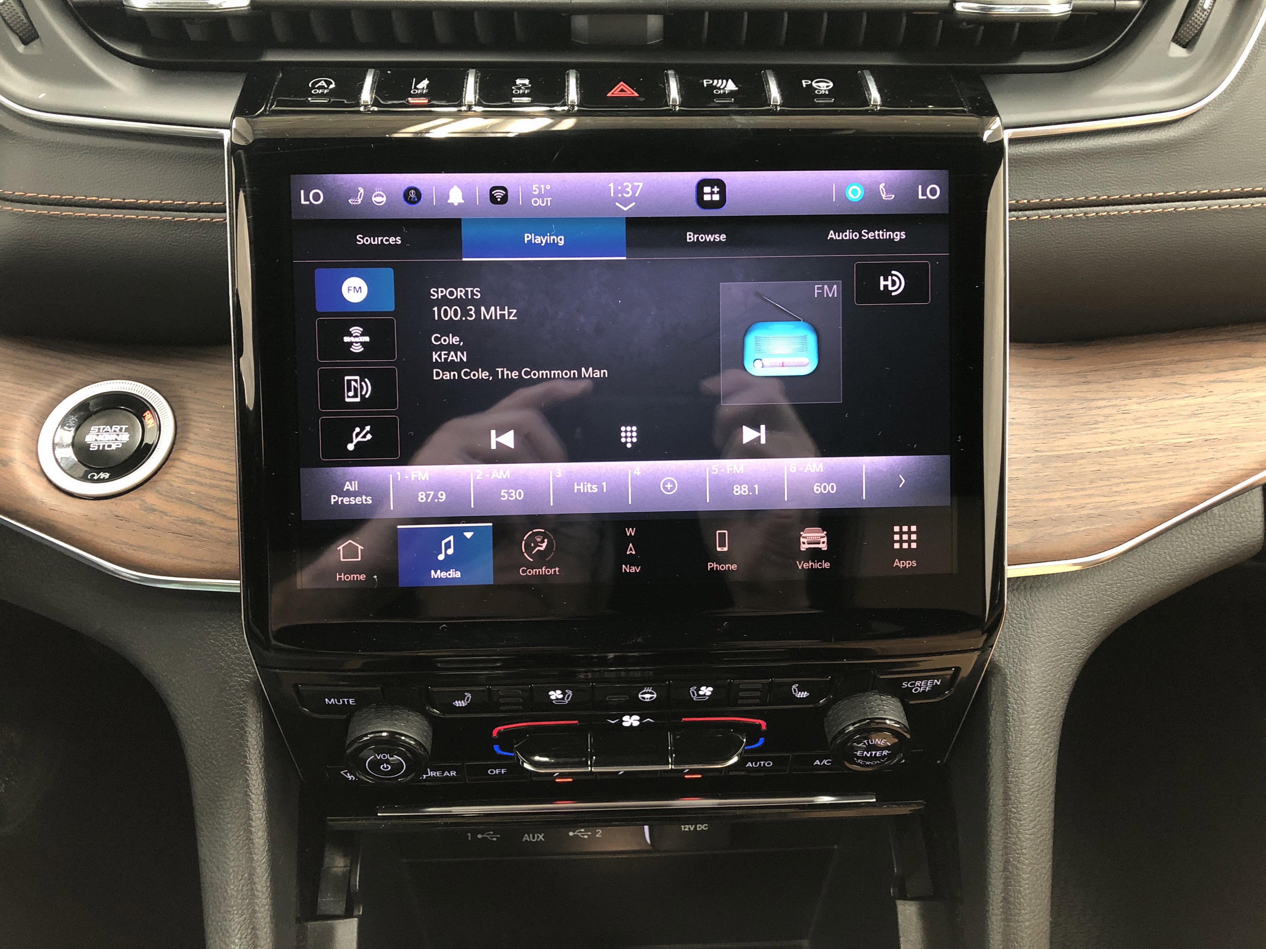 Used 2025 Jeep Grand Cherokee L Summit image 25