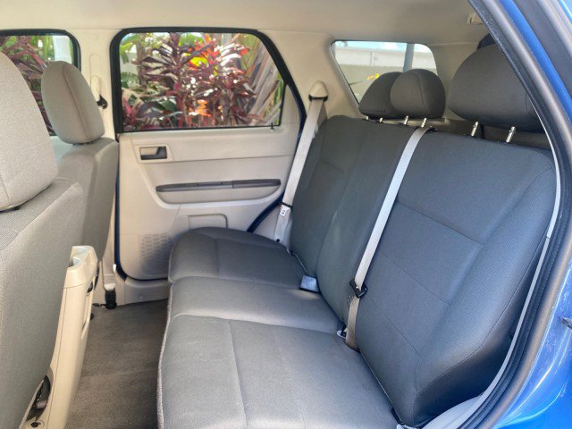 Used 2009 Ford Escape XLS image 75