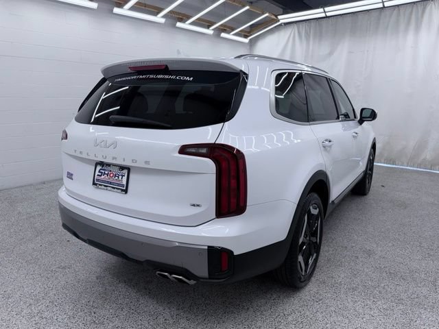 Used 2025 Kia Telluride S AWD/4WD image 2