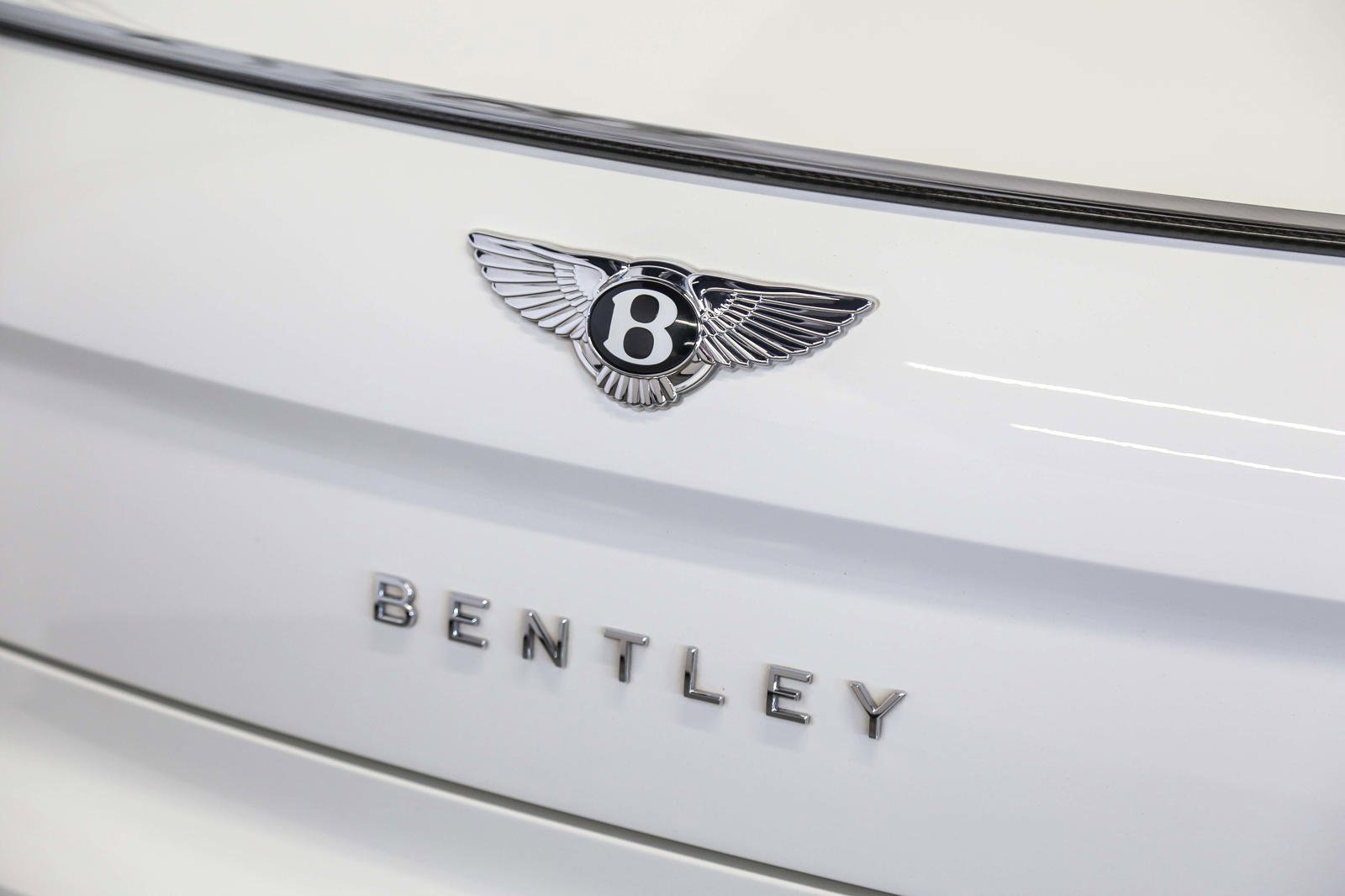 Used 2022 Bentley Flying Spur V8 AWD/4WD image 23