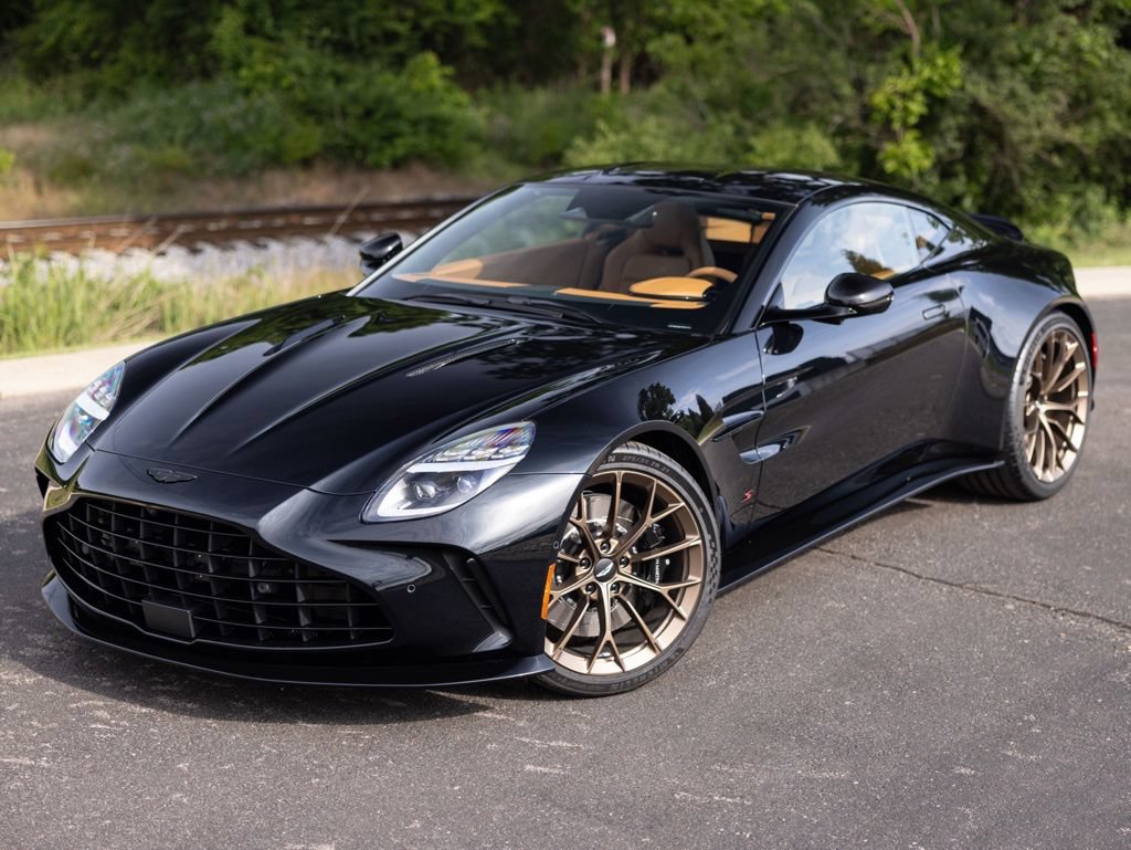 New 2026 Aston Martin V8 Vantage S RWD image 2