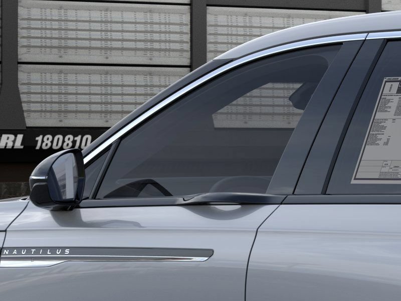 New 2026 Lincoln Nautilus Premier AWD/4WD image 49