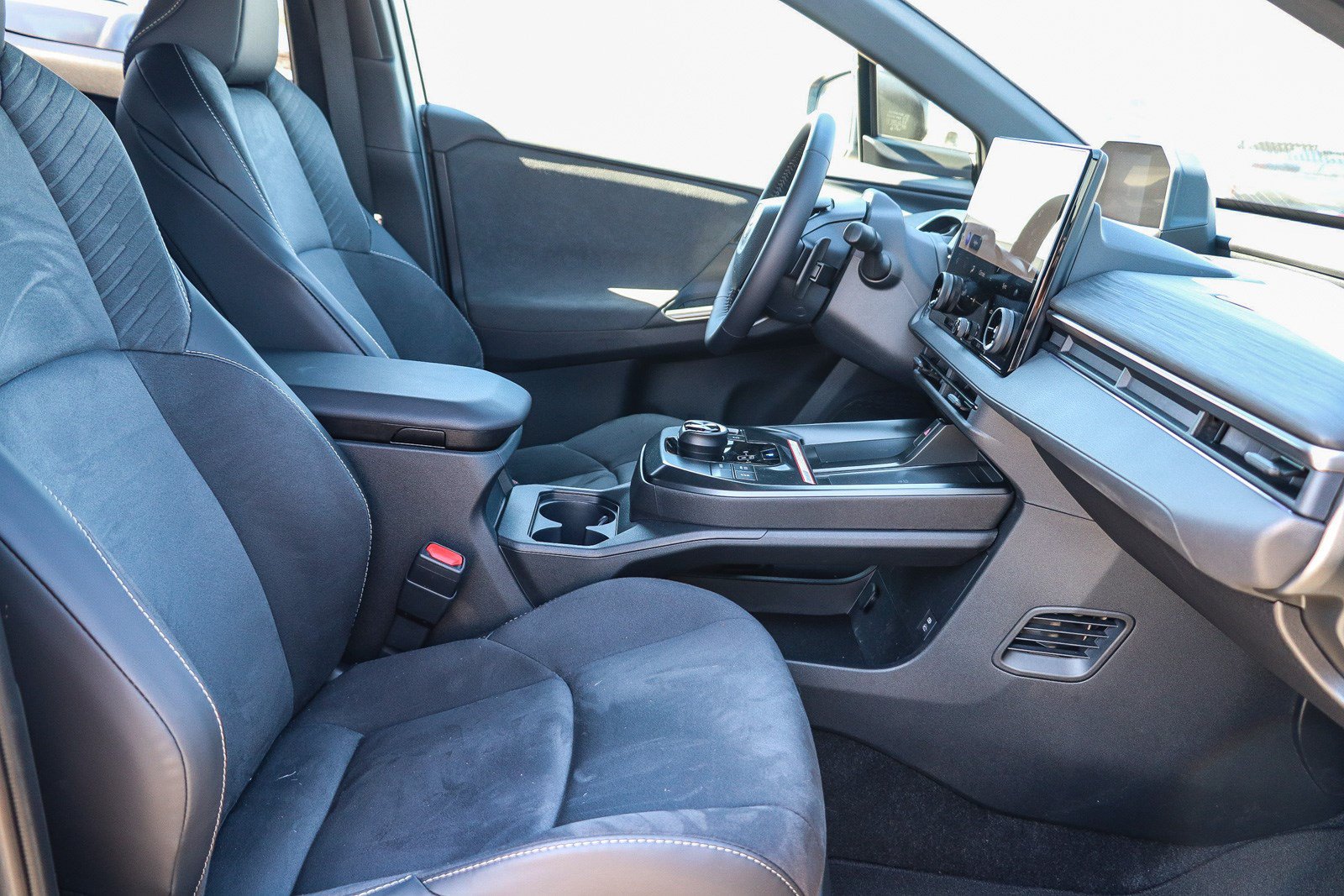 New 2026 Toyota C-HR AWD/4WD image 20