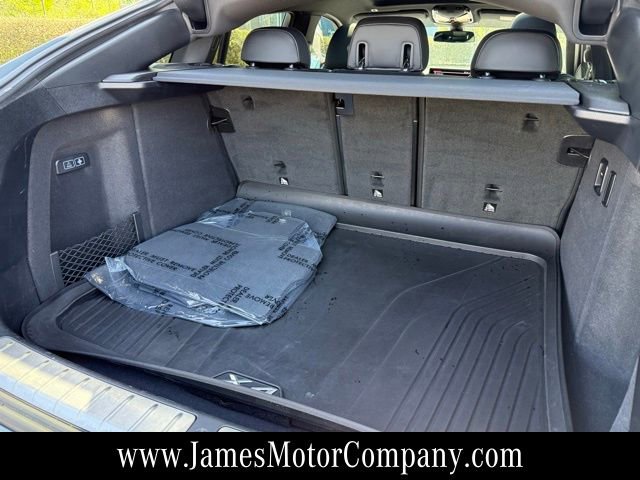 Used 2023 BMW X4 xDrive30i w/ M Sport Package image 17