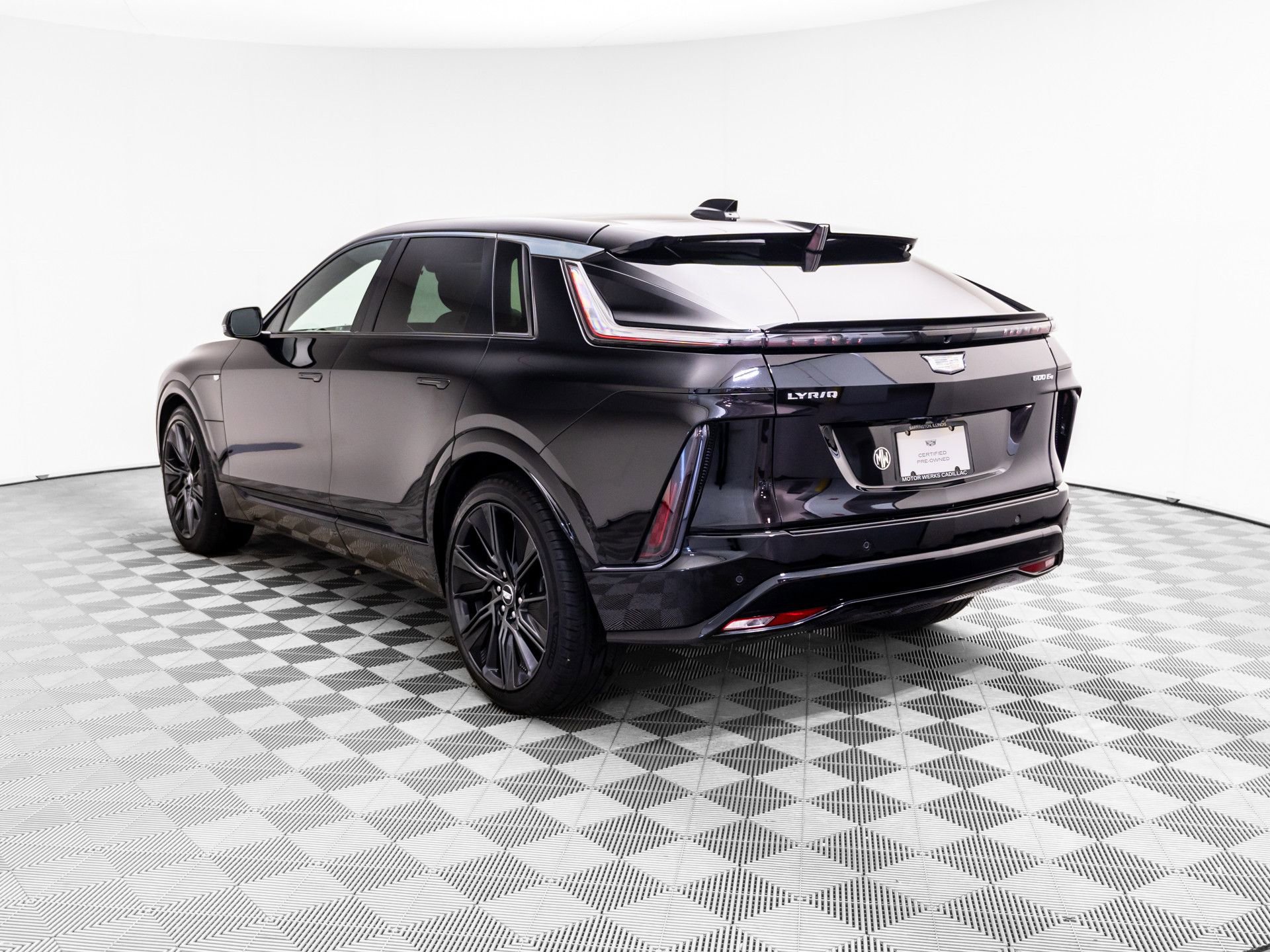 Certified 2024 Cadillac Lyriq Sport image 3