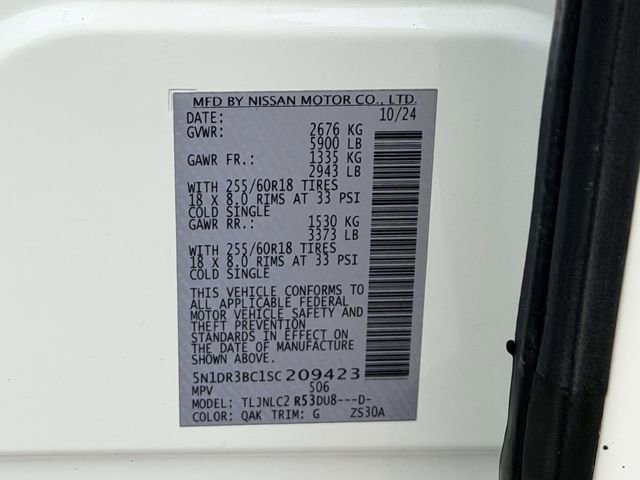 Used 2025 Nissan Pathfinder SV image 25