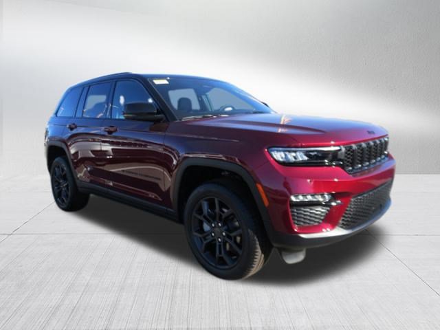 New 2025 Jeep Grand Cherokee Limited AWD/4WD image 2