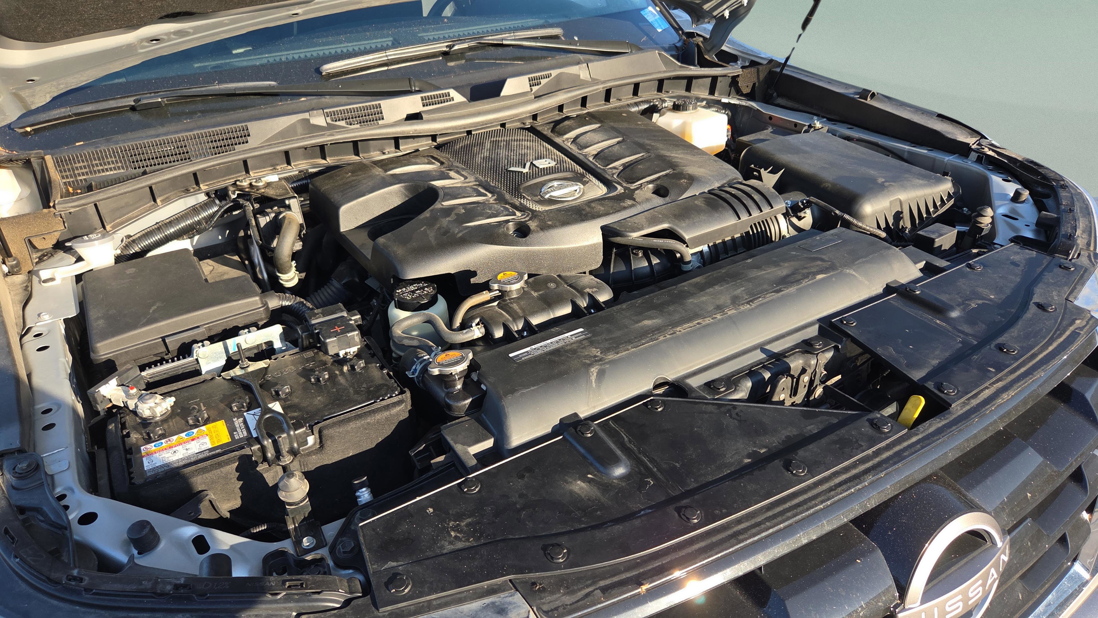 Used 2024 Nissan Armada SL w/ Captain's Chairs Package image 21