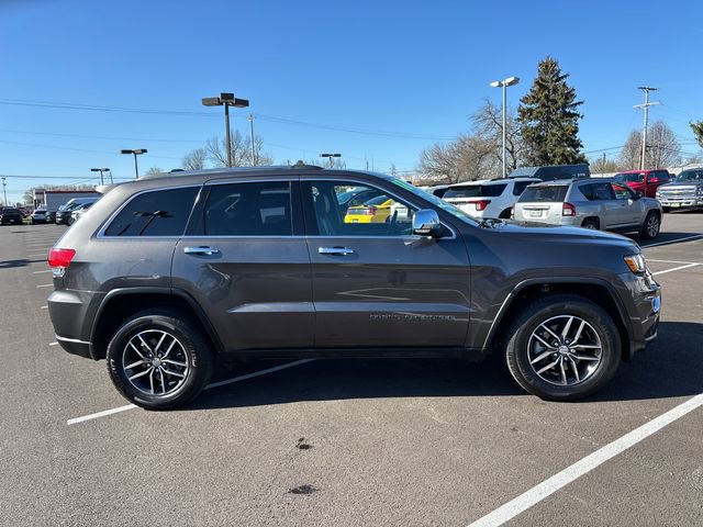 Used 2018 Jeep Grand Cherokee Limited image 30