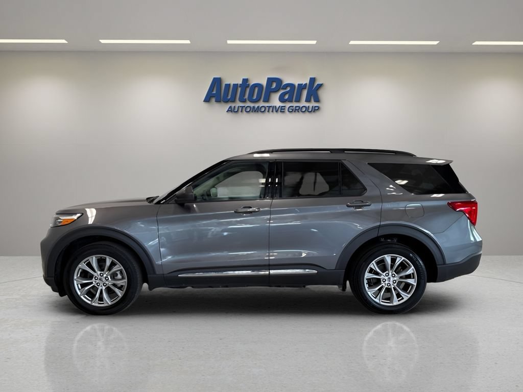 Certified 2023 Ford Explorer XLT w/ Equipment Group 202A AWD/4WD image 4