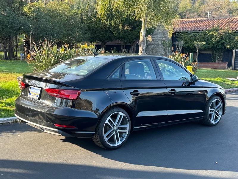 Used 2018 Audi A3 2.0T Premium image 6