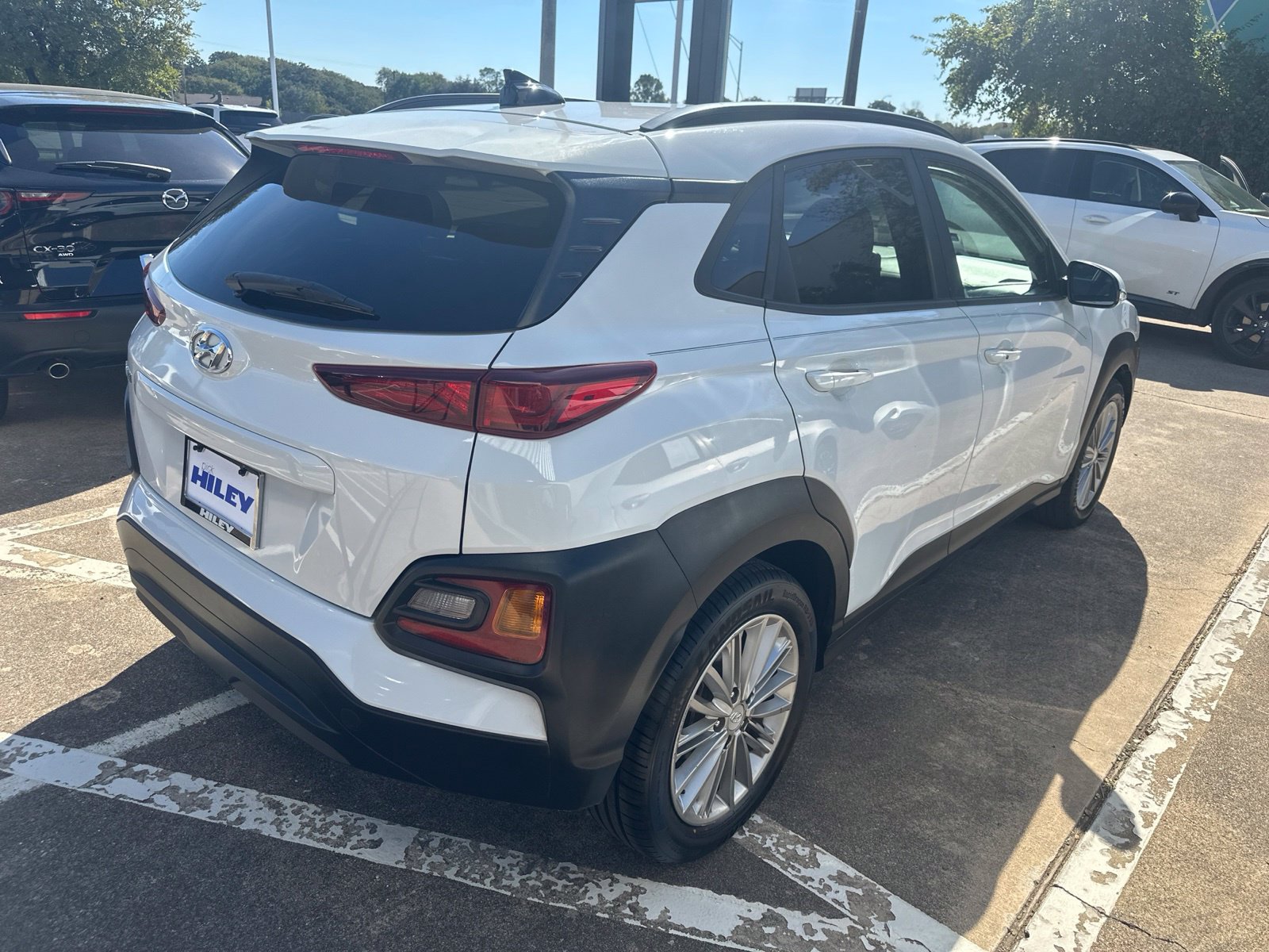 Used 2019 Hyundai Kona SEL w/ Cargo Package FWD image 5