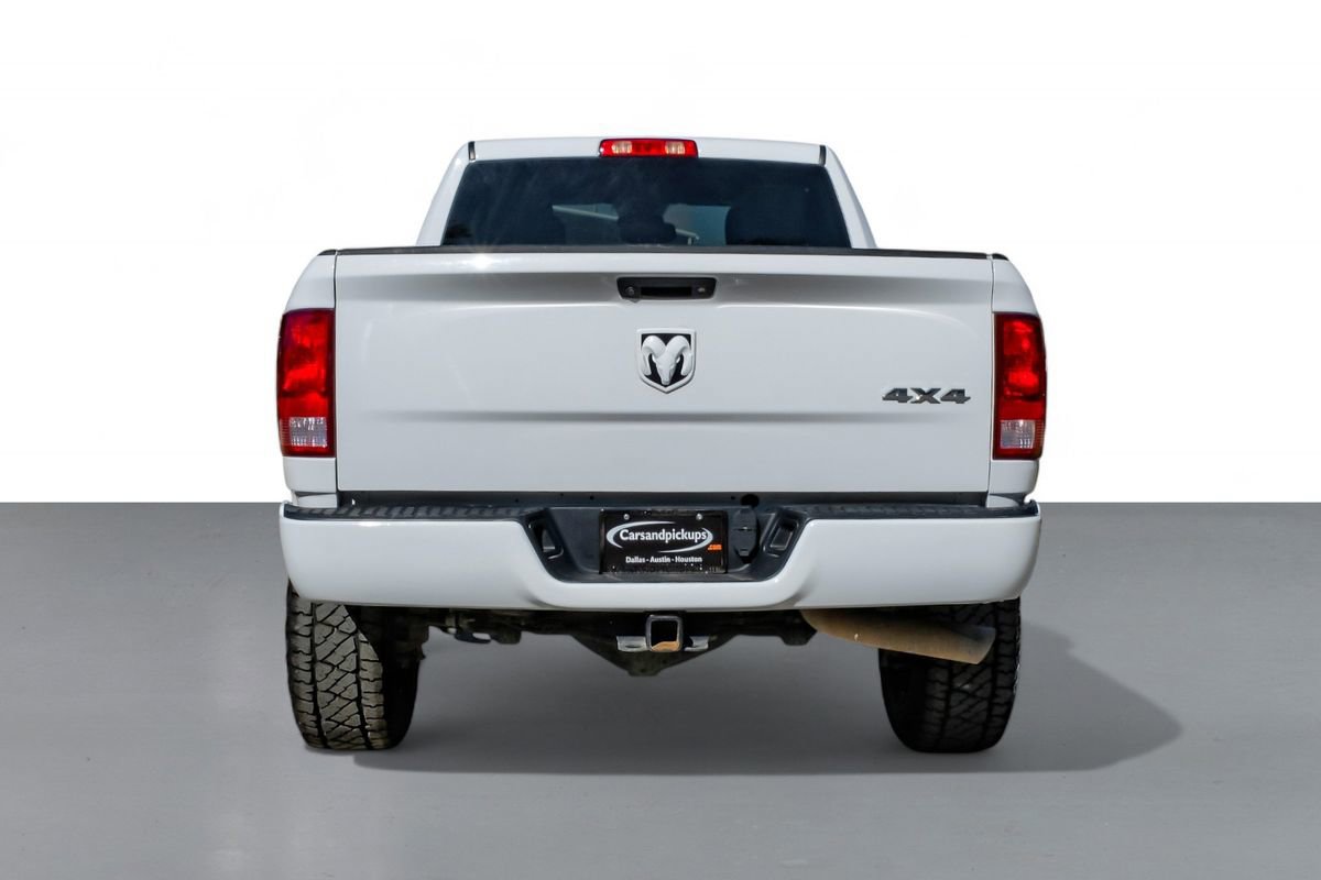 Used 2018 RAM 2500 Tradesman w/ Chrome Appearance Group image 9